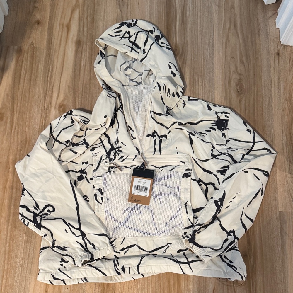 The North Face White and Black Hooded Jacket - XL - NWT